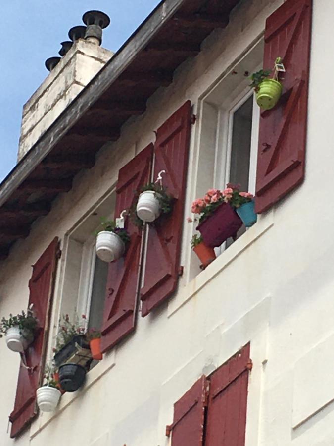 Ferienwohnung Belle Chambre Au Coeur De Bayonne Exterior foto